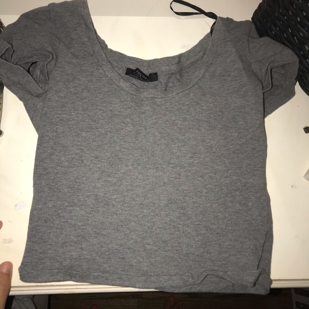 Forever21 size Small Basic gray tee